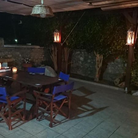 Nikolis Vacation House Vríszesz Kültér fotó