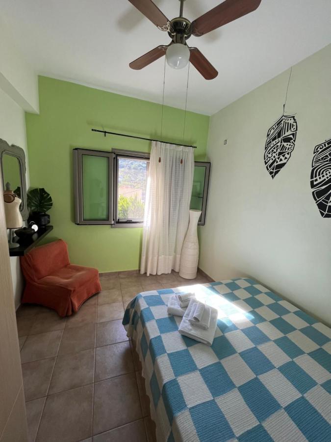 Nikolis Vacation House Vríszesz Kültér fotó